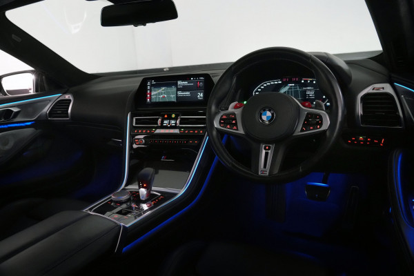 2021 BMW M8 Competition Coupe Image 33