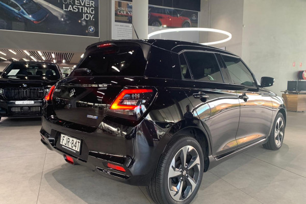 2024 Suzuki Swift AZ Series II GLX Turbo Hatch