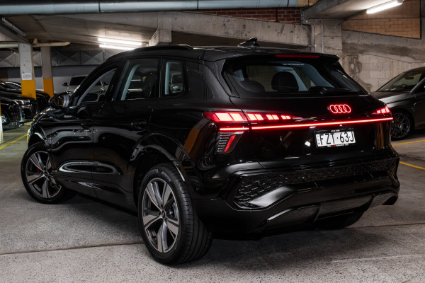 2025 Audi Q3 F3 TFSI SUV image 2
