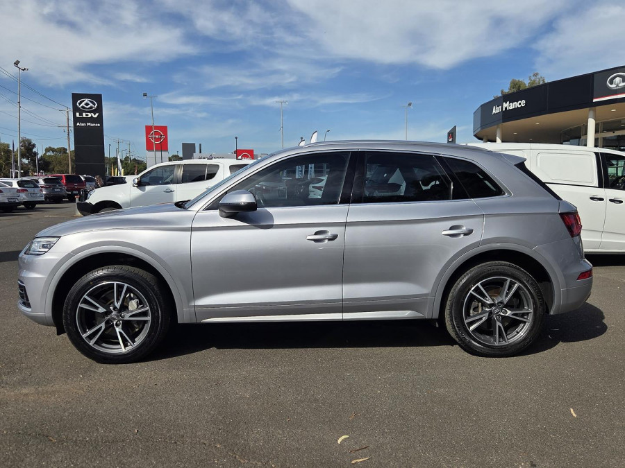 2019 MY20 Audi Q5 FY 40 TDI design SUV Image 6