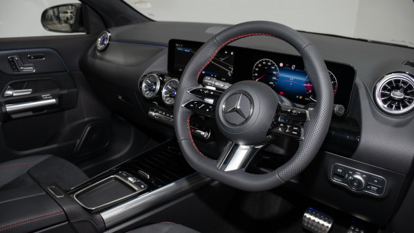 2026 Mercedes-Benz GLA-Class H247 GLA200 SUV image 9