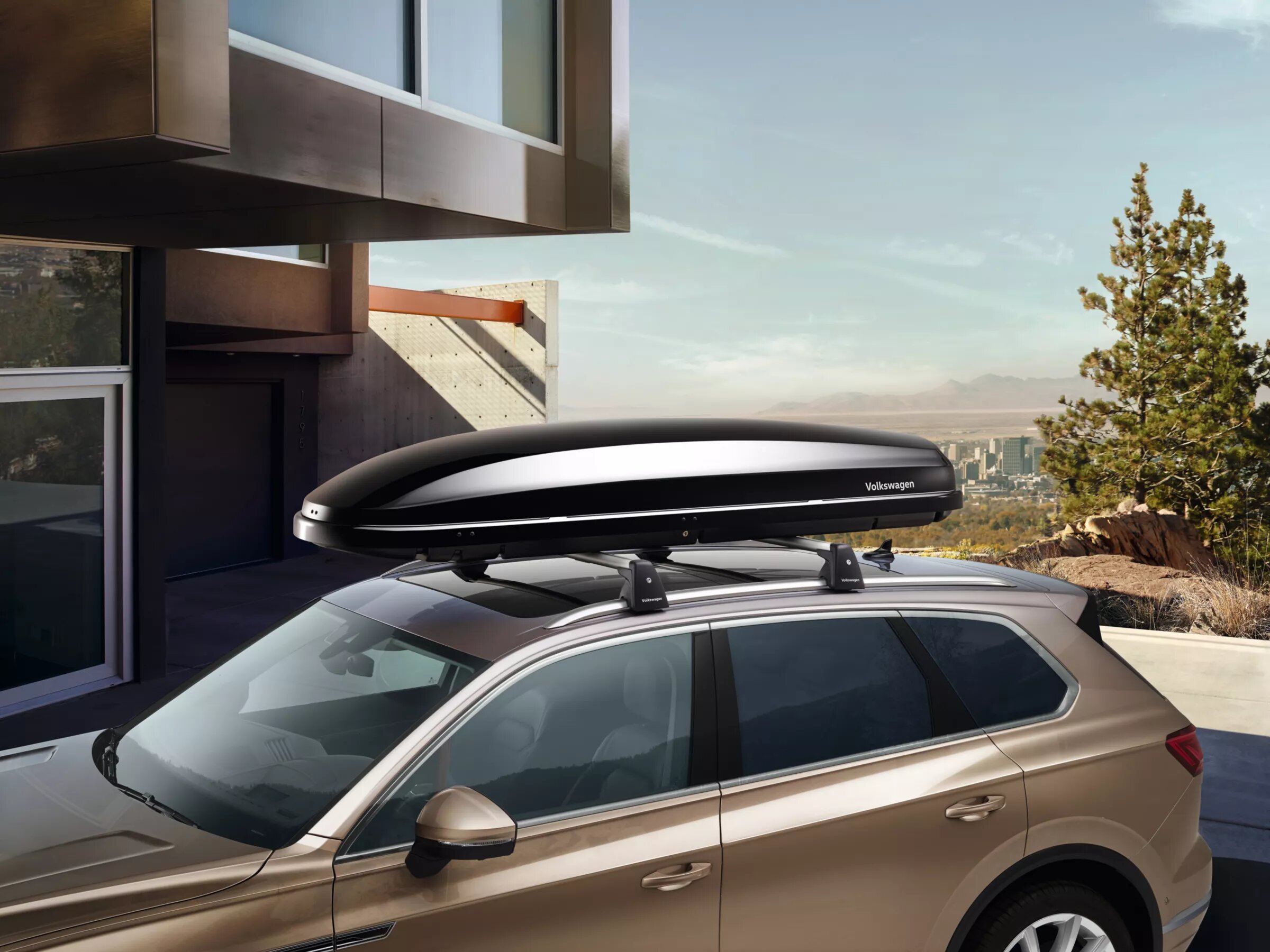 Premium Roof Box 340 and 460 Litres