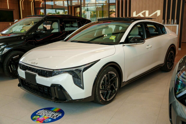 2025 Kia K4 CL4m GT-Line Sedan