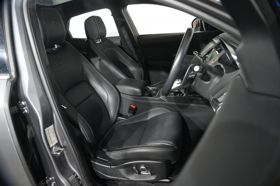 2021 Jaguar E-PACE P250 R-Dynamic S SUV Image 29