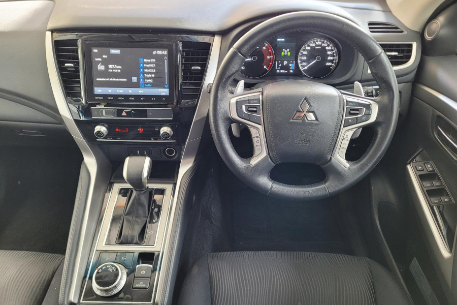 2021 Mitsubishi Pajero Sport QF GLX SUV Image 15