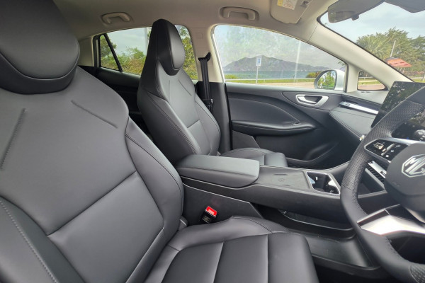 2026 MG MG4 EV Urban AH4E Essence 54 Hatch Image 2