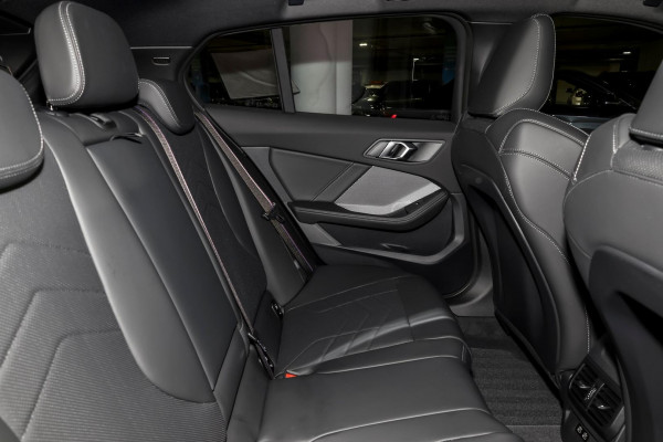 2026 BMW 1 Series F70 118 M Sport Hatch image 9