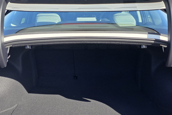 2026 Kia EV4  Air Standard Range Sedan Image 11