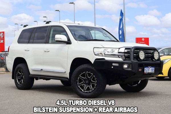 2016 Toyota LandCruiser VDJ200R Sahara SUV Image 1