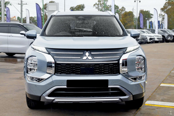2025 Mitsubishi Outlander ZM Aspire SUV Image 2