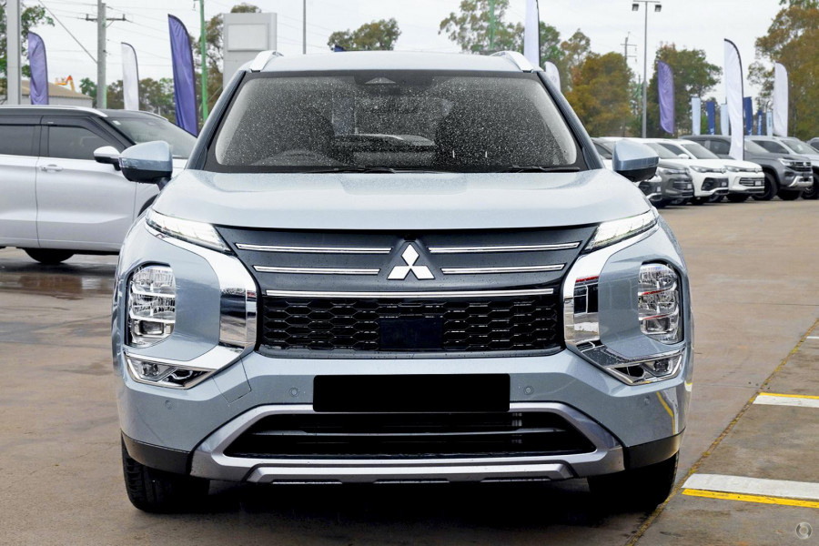 2025 Mitsubishi Outlander ZM Aspire SUV Image 2