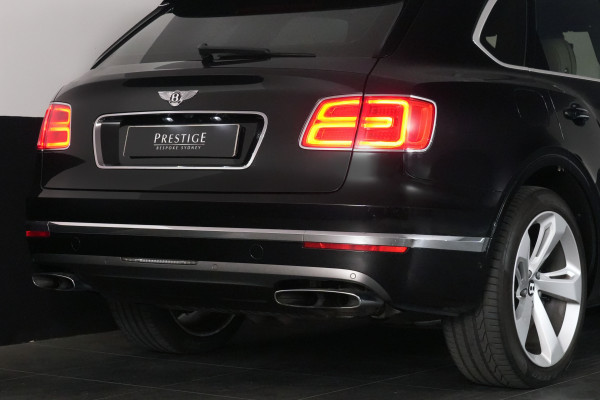 2018 Bentley Bentayga W12 SUV Image 19