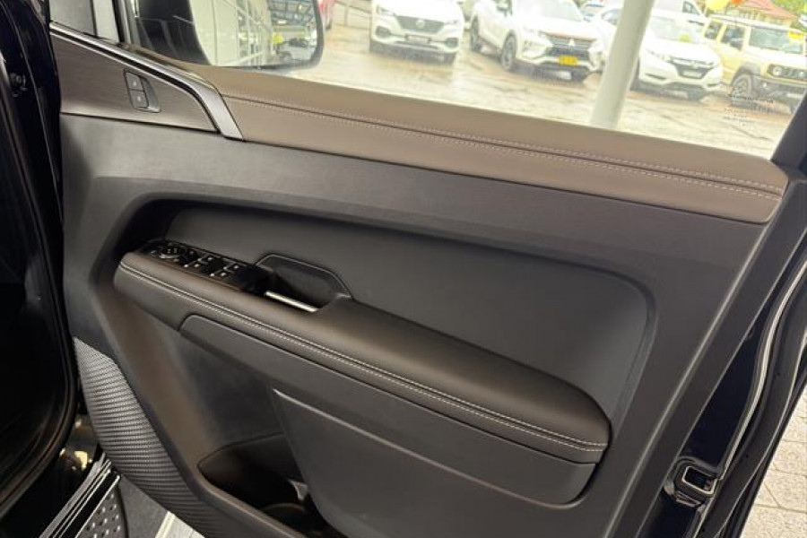 2024 Volkswagen Amarok NF TDI600 Style Ute Image 14