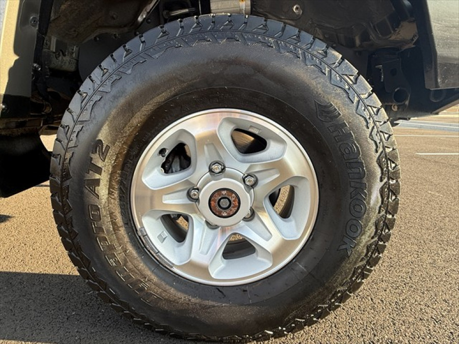 2022 Toyota LandCruiser VDJ79R GXL Cab Chassis Image 18