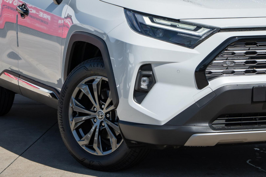 2025 Toyota RAV4 AXAH52R GXL SUV Image 6
