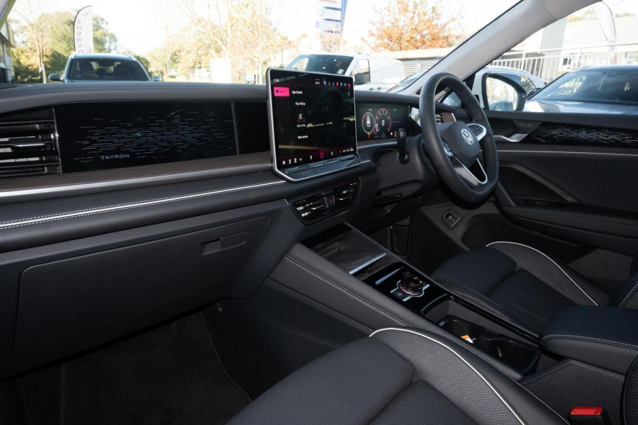 2025 Volkswagen Tayron R4 150TSI Elegance SUV Image 7