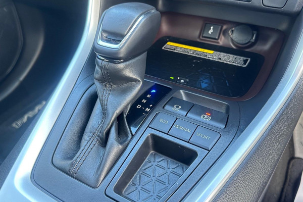 2021 Toyota RAV4 MXAA52R Cruiser SUV Image 29