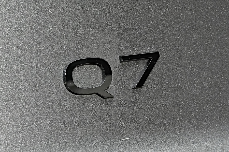 2026 MY25 Audi Q7 4M TFSI 250kW S line SUV