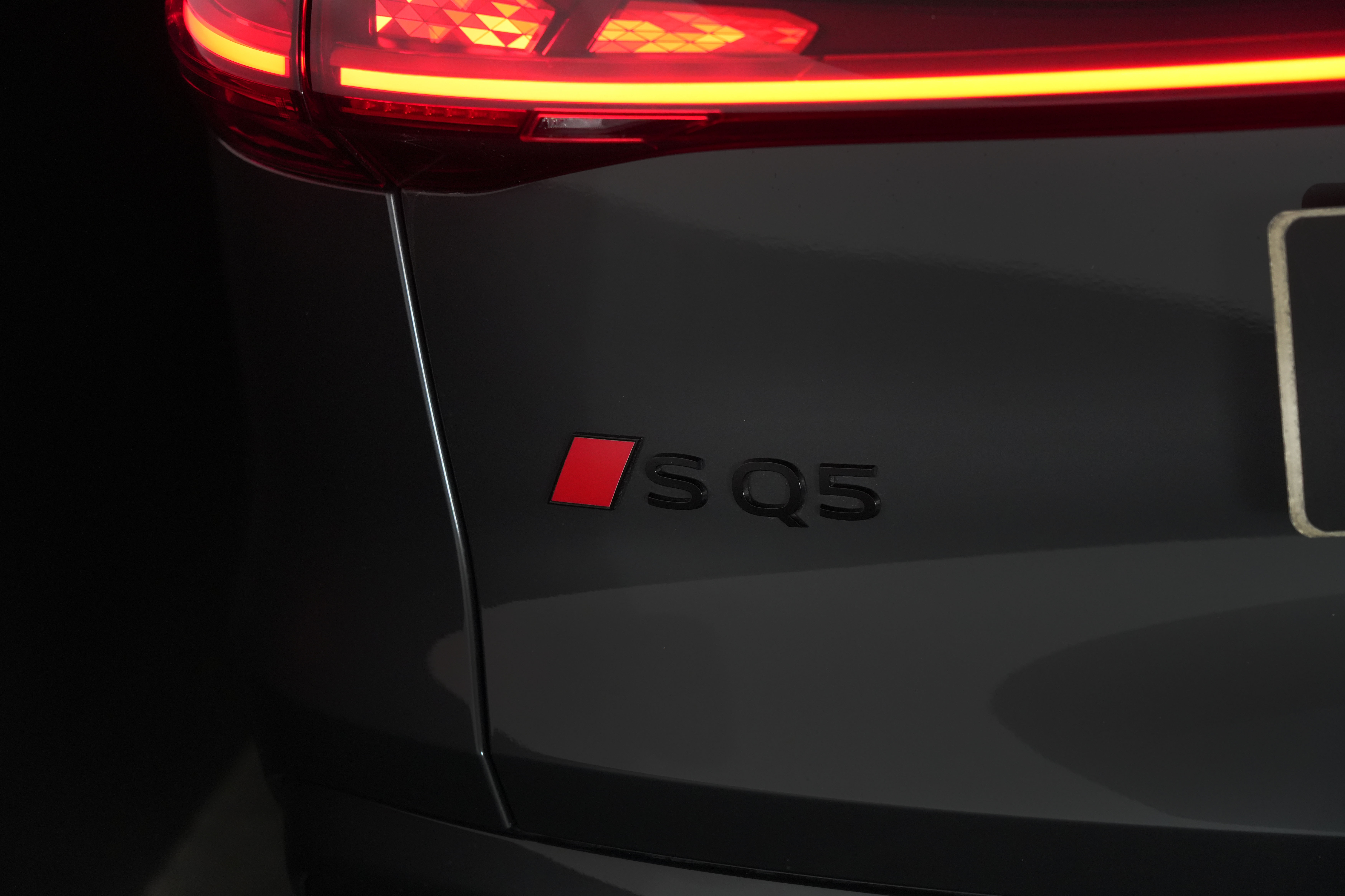 2025 Audi SQ5 GU  SUV Image 22