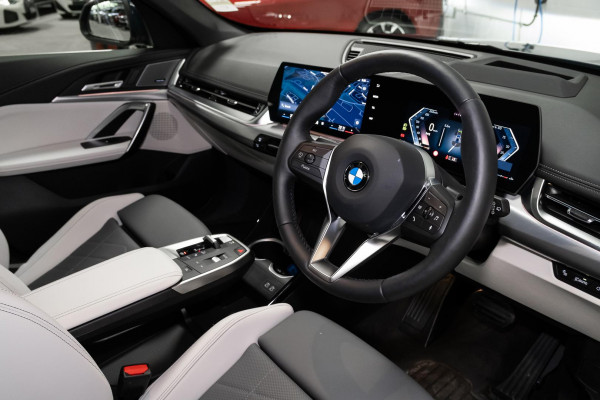 2026 BMW X1 U11 xDrive20i SUV image 6