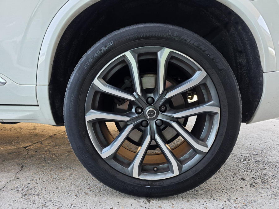 2015 MY16 Volvo XC90 L Series D5 Inscription SUV Image 28