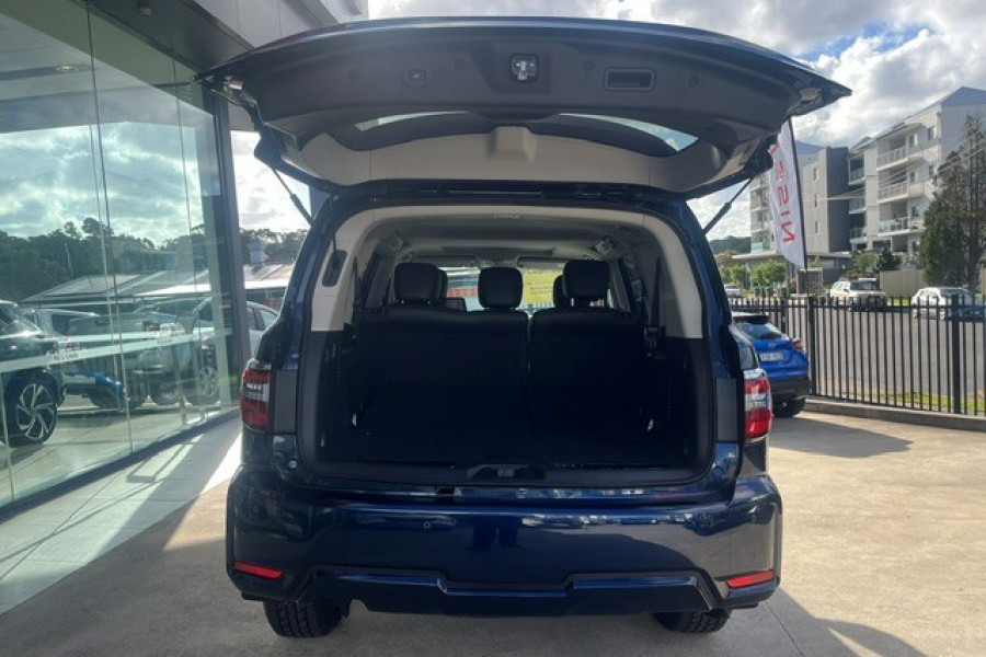 2024 Nissan Patrol Y62 Series 5 Ti-L SUV Image 7