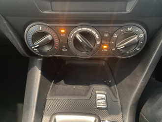 2017 Mazda 3 BN5478 Neo Hatch