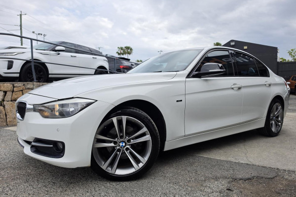 2012 BMW 3 Series F30 320d M Sport Sedan Image 1