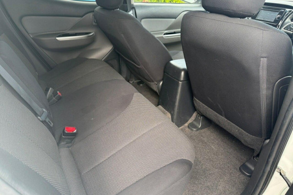 2015 MY16 Mitsubishi Triton MQ GLS Ute Image 15