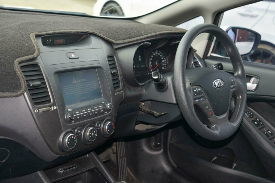 2017 MY18 Kia Cerato YD S Sedan Image 16