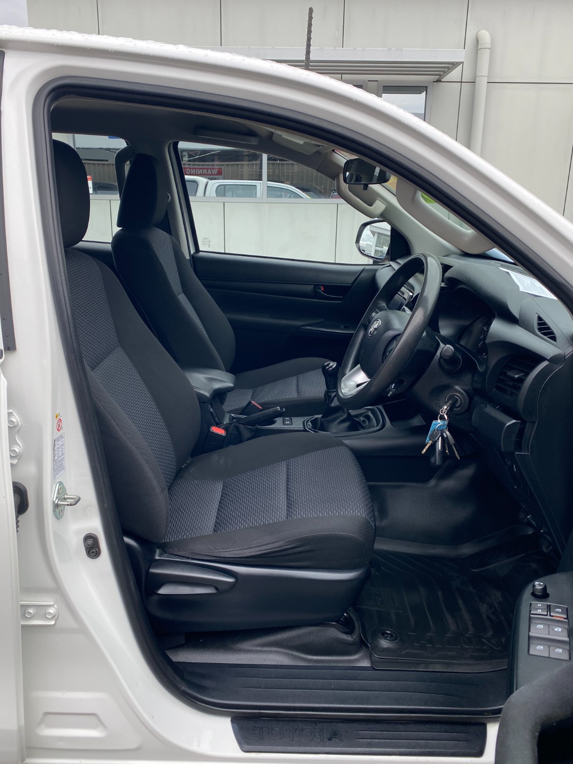 2016 Toyota HiLux GUN122R Workmate Utility - Dual Cab Image 14