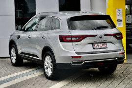 2019 Renault Koleos Zen 4x2 2.5L CVT Petrol Suv Image 3