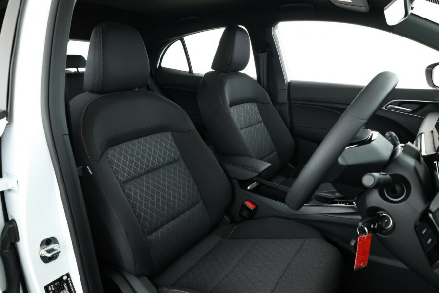 2025 MY25.5 MG MG3 ZP22 Vibe Hatch Image 18