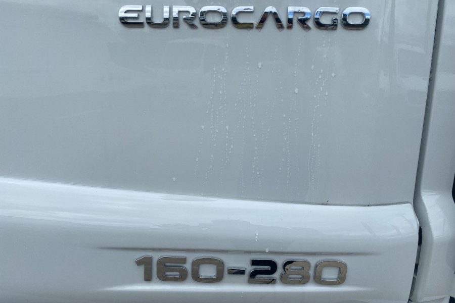 2022 Iveco Eurocargo Cab chassis Image 12