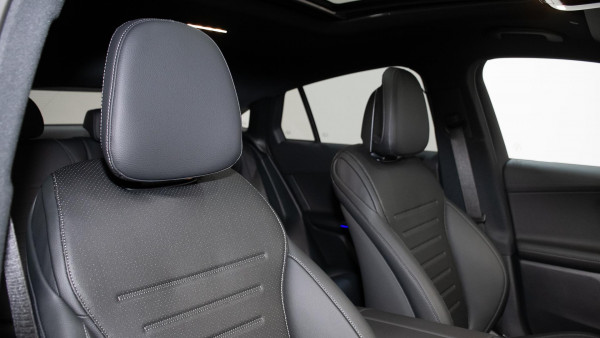 2026 Mercedes-Benz GLC-Class C254 GLC300 SUV image 4