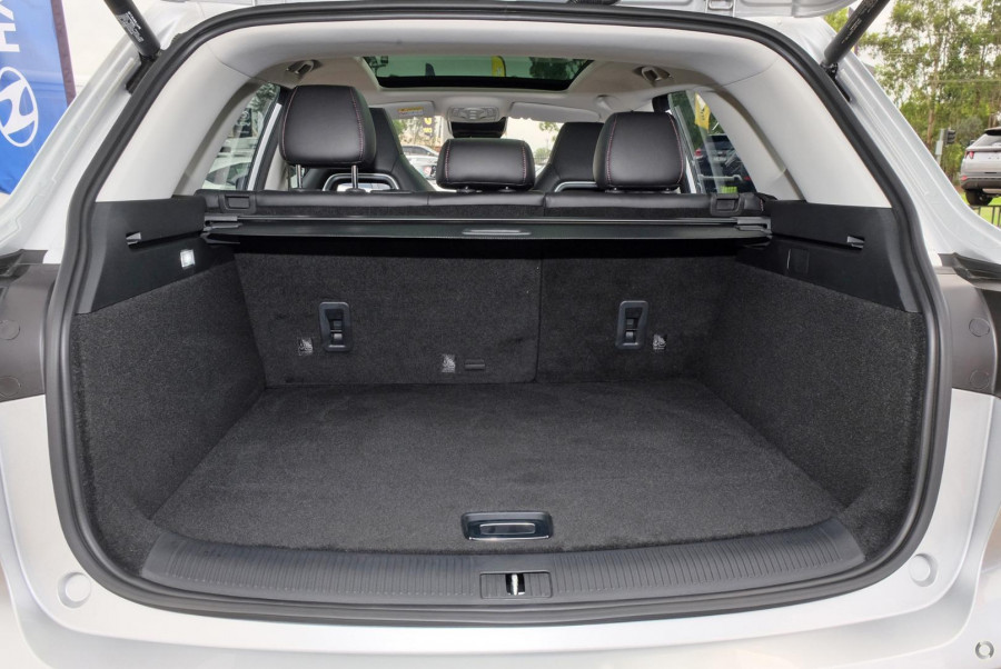 2022 MG HS Plus EV SAS23 Essence SUV Image 9