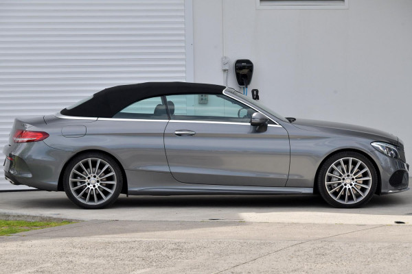 2016 Mercedes-Benz C-Class A205 C300 Convertible image 5