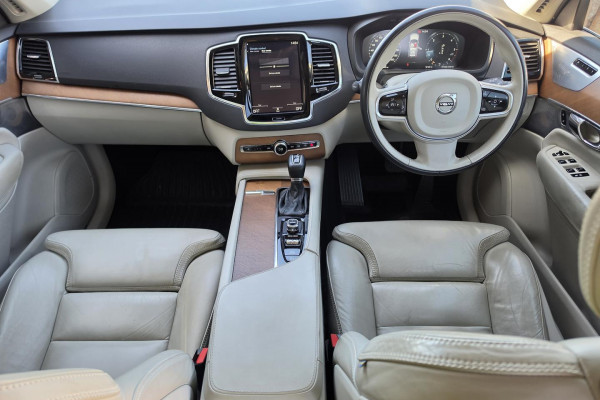 2015 MY16 Volvo XC90 L Series D5 Inscription SUV Image 11