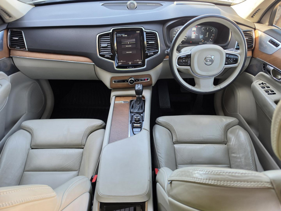 2015 MY16 Volvo XC90 L Series D5 Inscription SUV Image 11