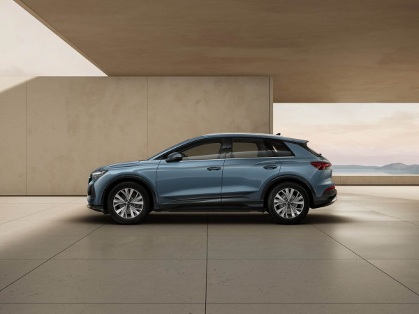 2025 MY24 Audi Q4 e-tron F4 45 SUV image 2