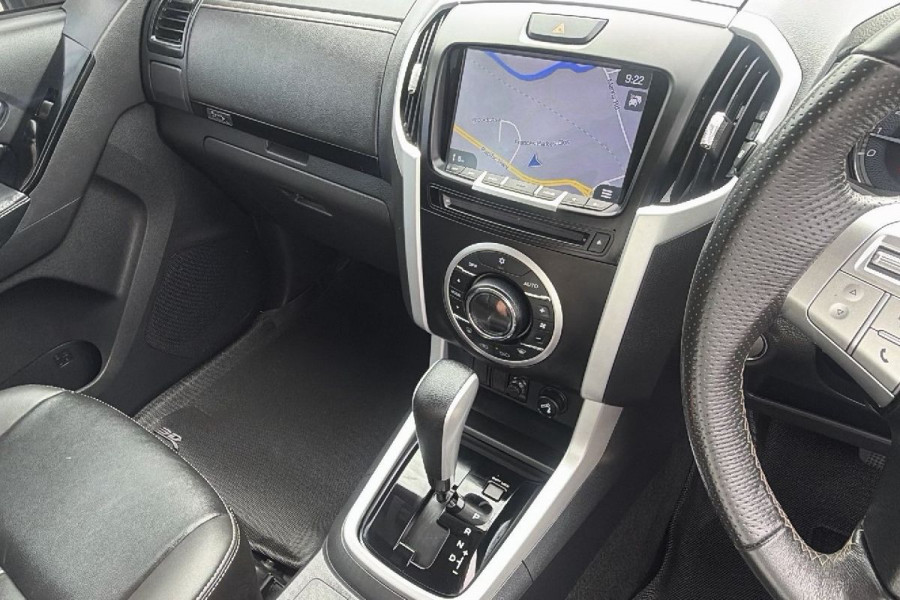 2021 Isuzu MU-X RJ LS-T SUV Image 12