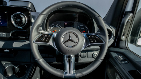 2025 Mercedes-Benz Sprinter VS30 311CDI MWB Van image 20