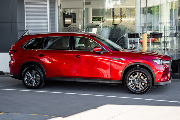 2026 MY25 Mazda CX-80 KL P50e Touring SUV Image 3