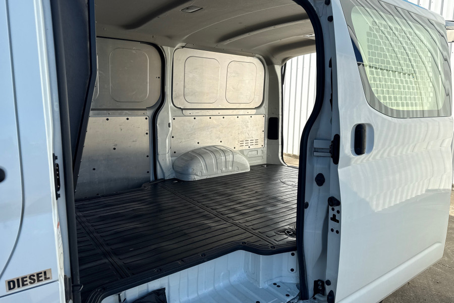 2021 Toyota HiAce GRH300R  Van Image 12
