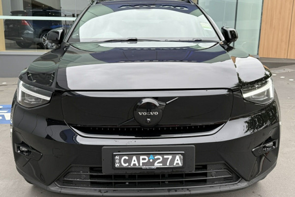 2024 MY25 Volvo EX40  Black Edition SUV Image 2