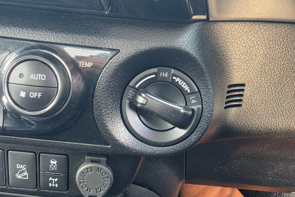 2023 Toyota HiLux GUN126R SR5 Ute Image 23