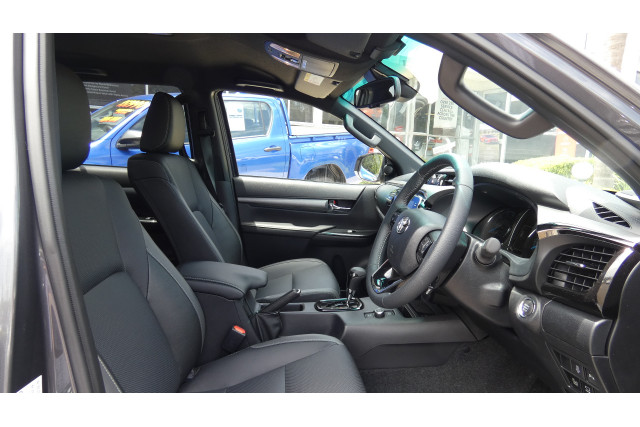2024 Toyota HiLux GUN126R ROGUE 48V 4X4 Ute Image 16