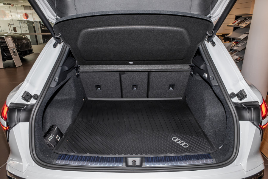2026 Audi Q3 TFSI 195kW SUV