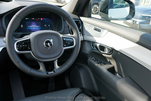 2026 Volvo XC90 L Series Black Edition SUV Image 7