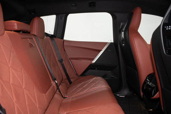2022 BMW iX xDrive50 Sport SUV Image 3